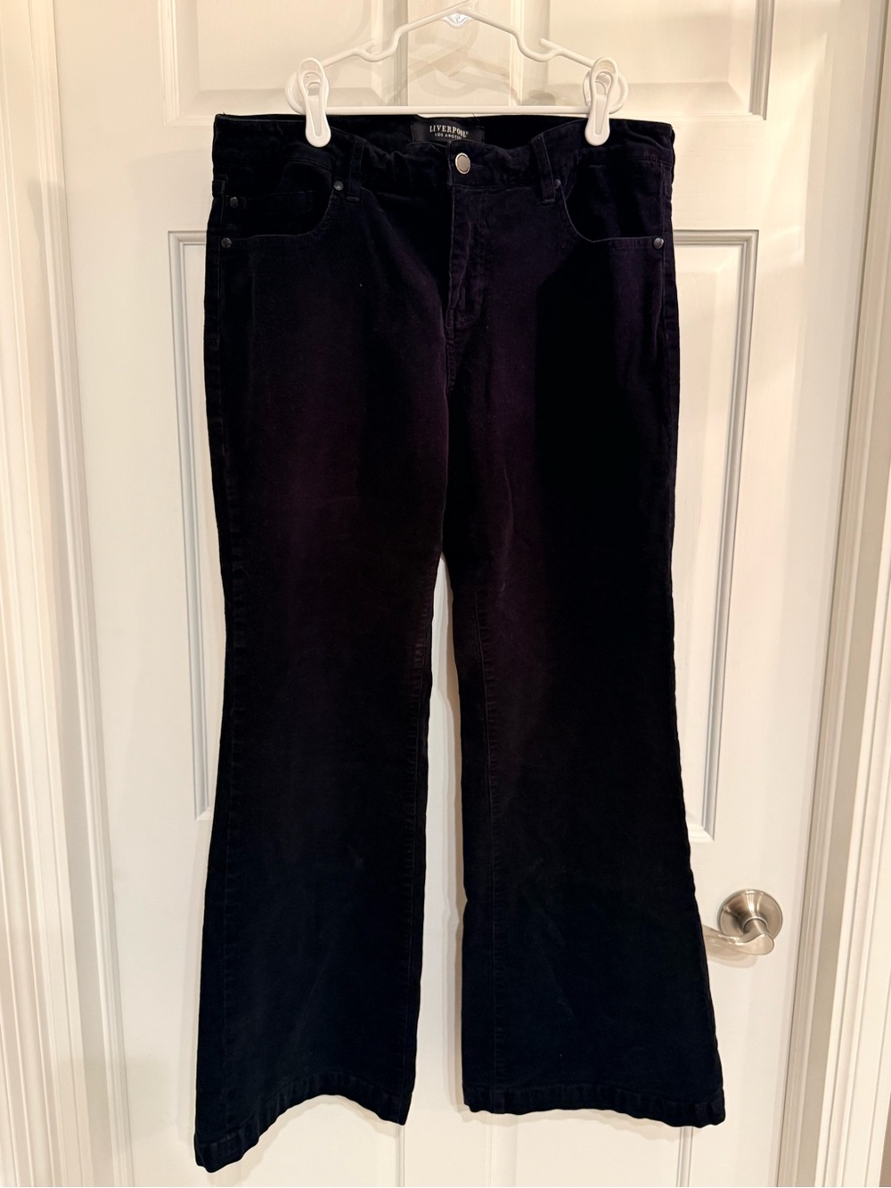 Liverpool | Women's Petite Hannah Flare Corduroy Pants | Black 10P